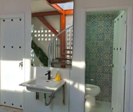 Capsule hotel Capsula Caps Cartagena